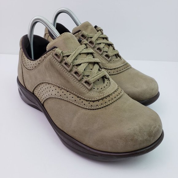 SAS Shoes - SAS Walk Easy Womens Size 7WW Beige Brown Leather Lace Up Comfort Walking Shoes